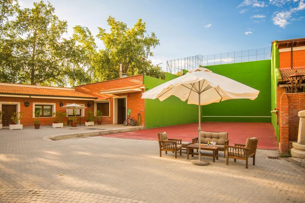 Finca Valdobar Penafiel Exterior photo