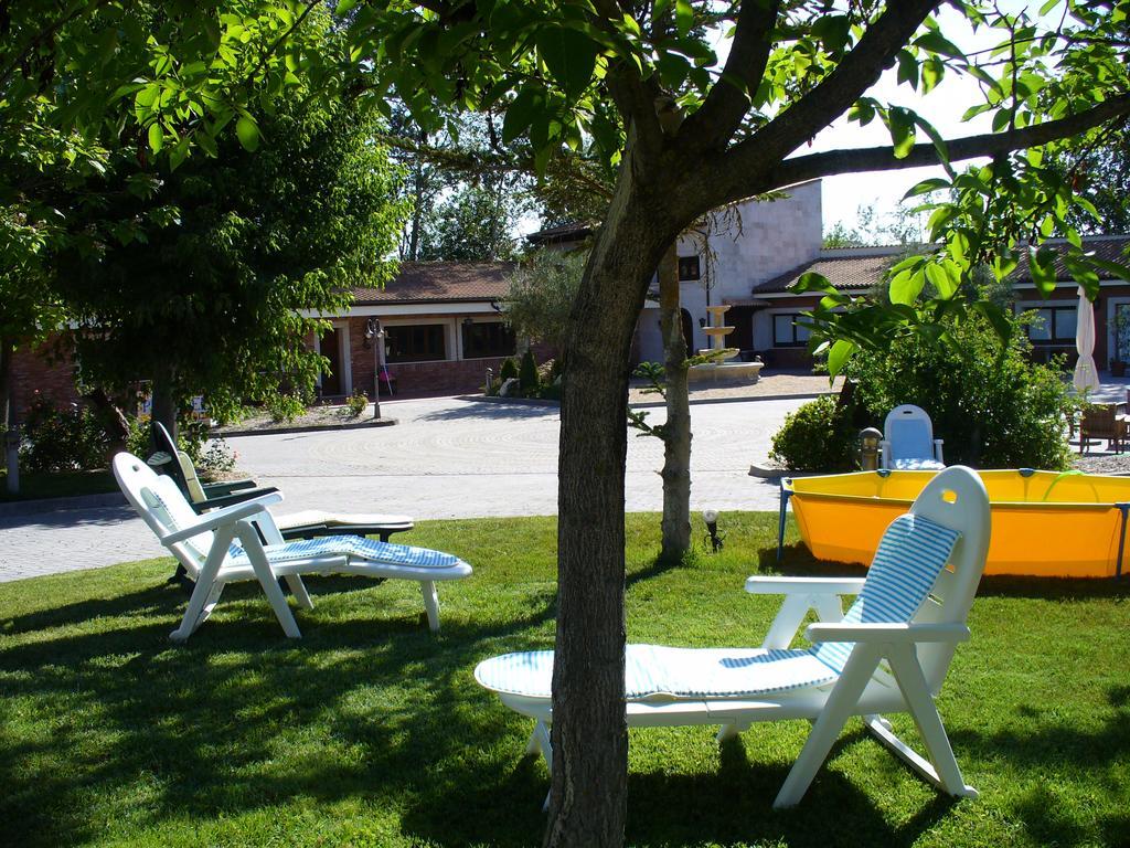 Finca Valdobar Penafiel Exterior photo